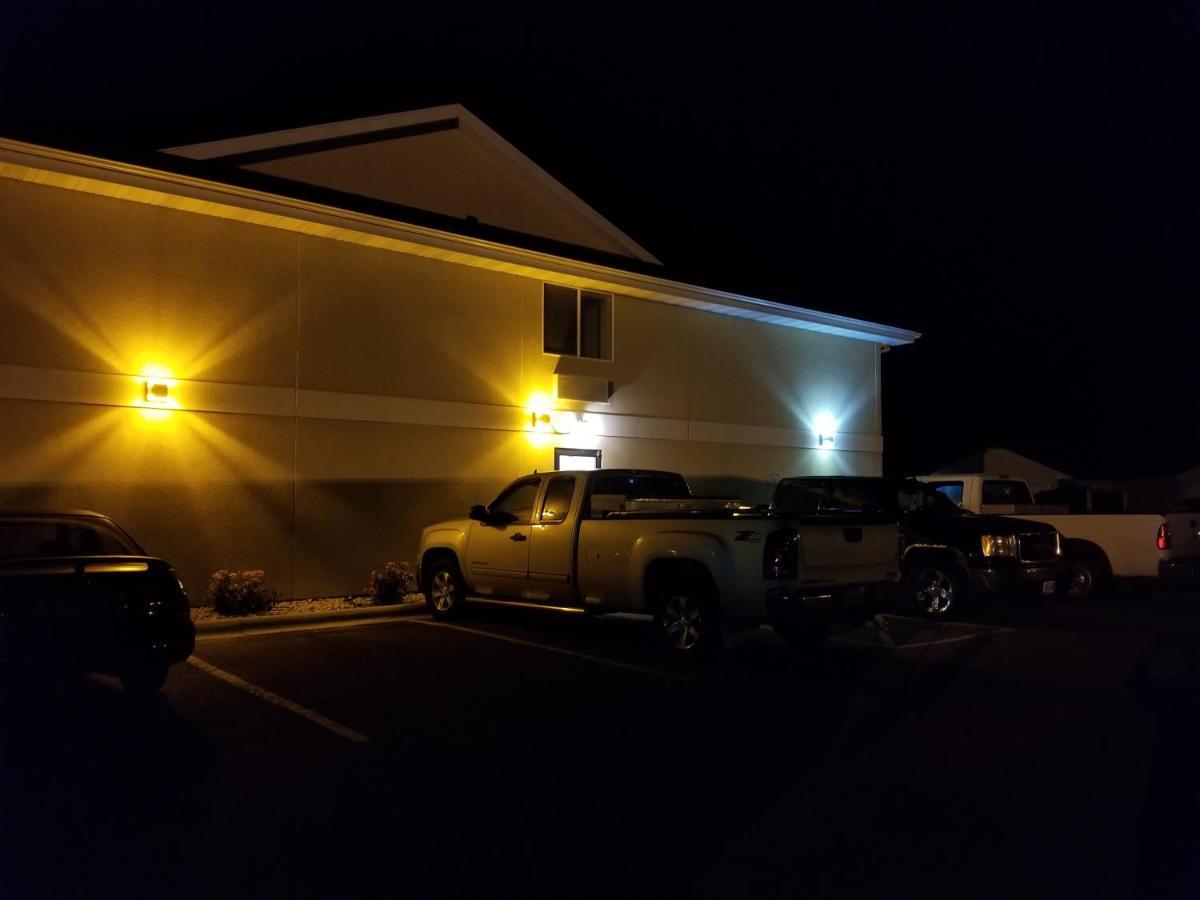 Bilmar Inn & Suites Dell Rapids Exterior foto
