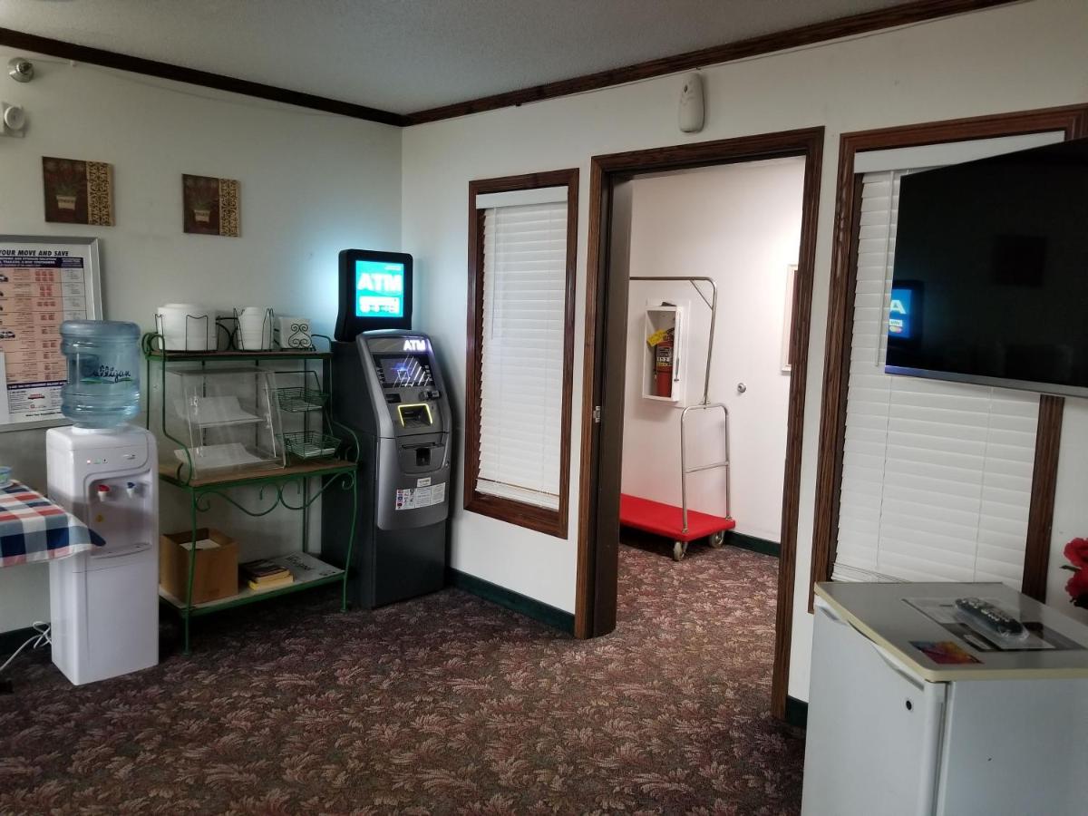 Bilmar Inn & Suites Dell Rapids Exterior foto